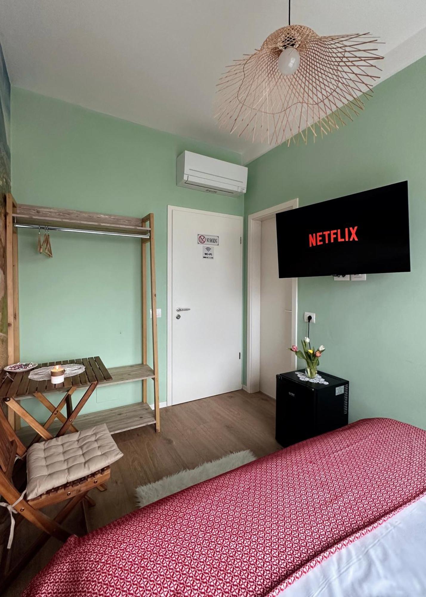 107 Dreams Bed & Breakfast Tiranë Ngoại thất bức ảnh
