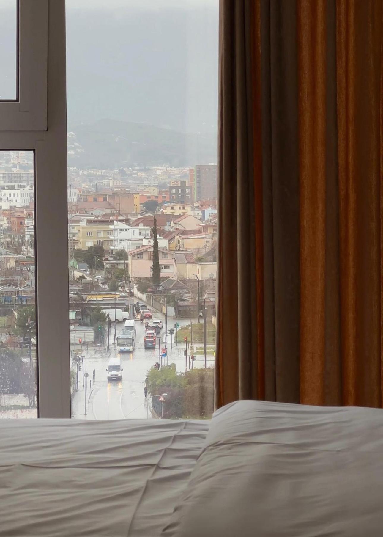 107 Dreams Bed & Breakfast Tiranë Ngoại thất bức ảnh