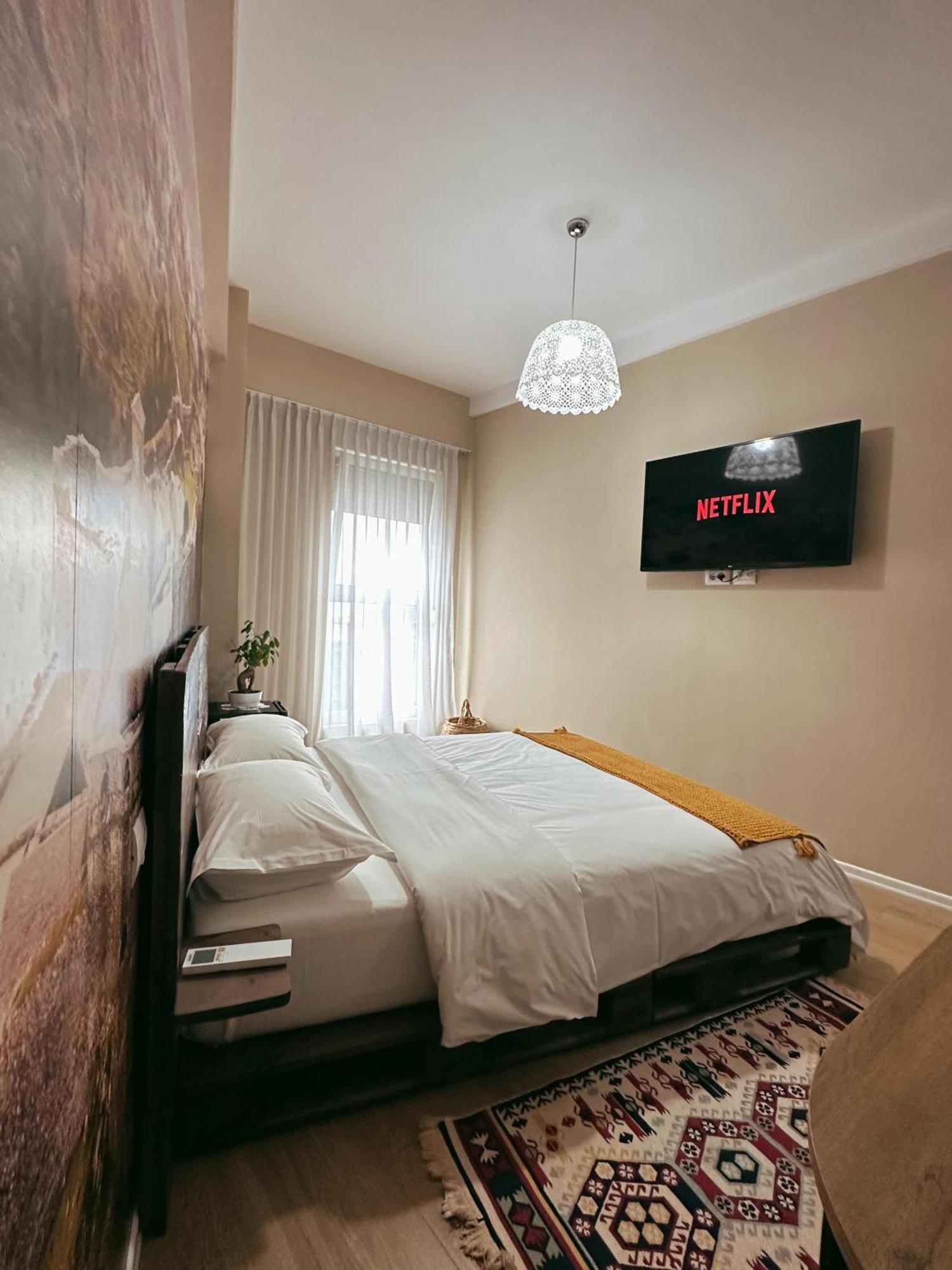 107 Dreams Bed & Breakfast Tiranë Ngoại thất bức ảnh
